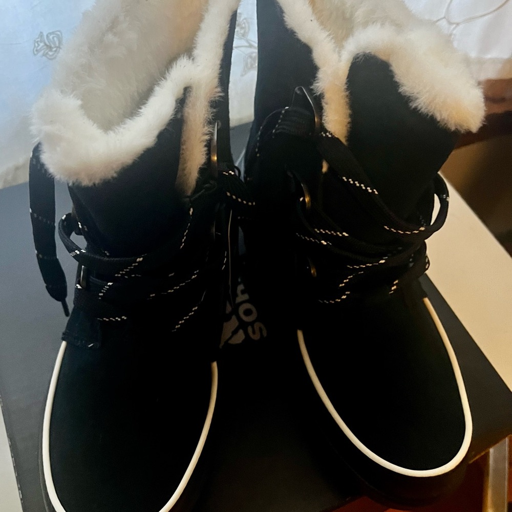 Sorel Tivoli Boots